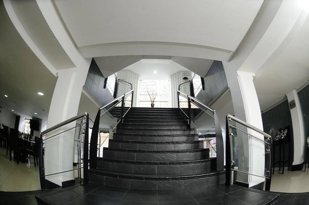 Hotel El Porton De San Joaquin Medellín Esterno foto