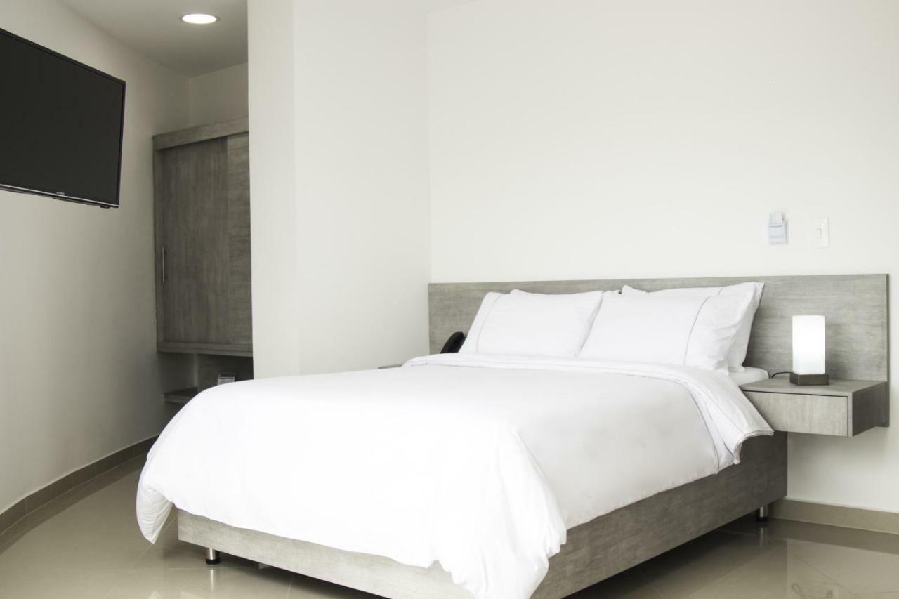 Hotel El Porton De San Joaquin Medellín Esterno foto